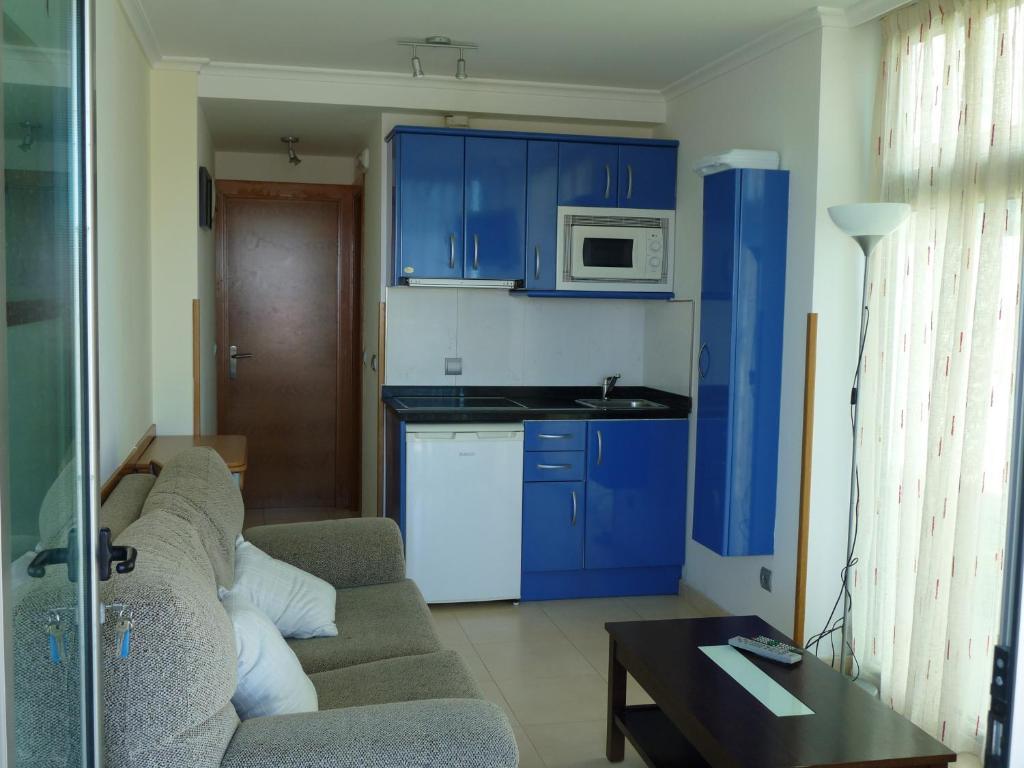 Apartamentos Maradentro ソト・デ・ラ・マリーナ 部屋 写真