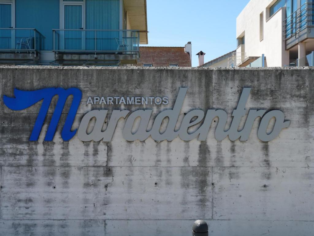 Apartamentos Maradentro ソト・デ・ラ・マリーナ エクステリア 写真